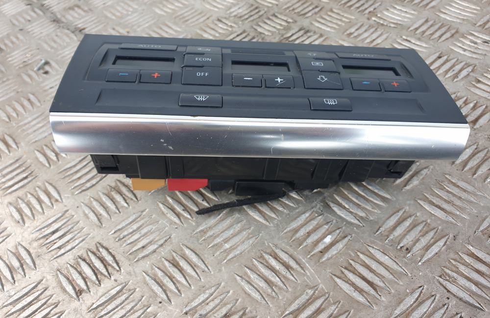 Audi A4 B7 heater control panel 8E0820043AJ Used Car Parts UK