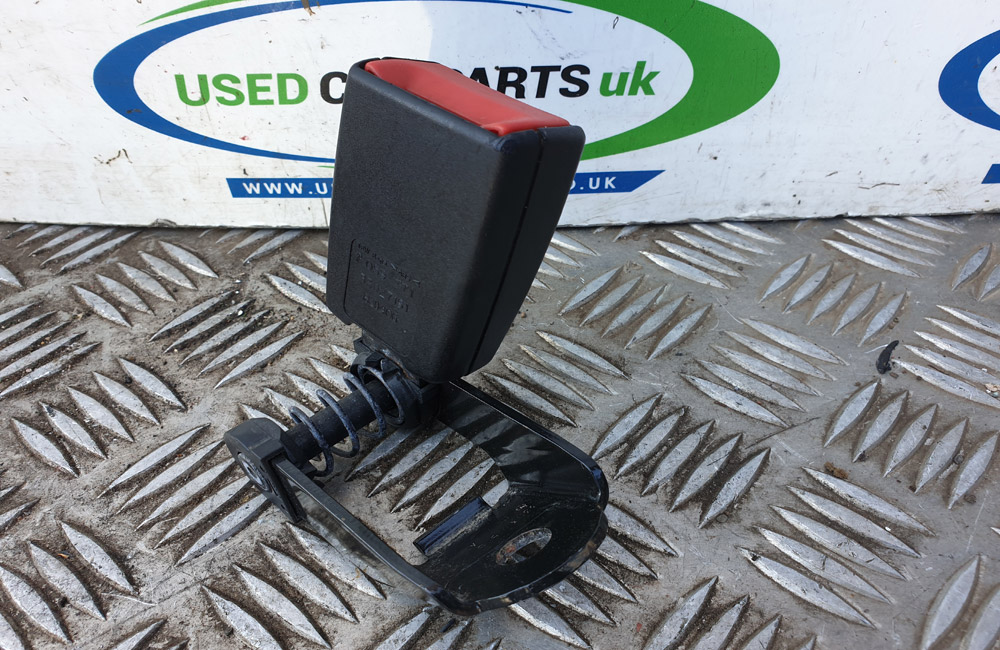 BMW 5 Series E60 rear left seat belt buckle Used Car Parts UK