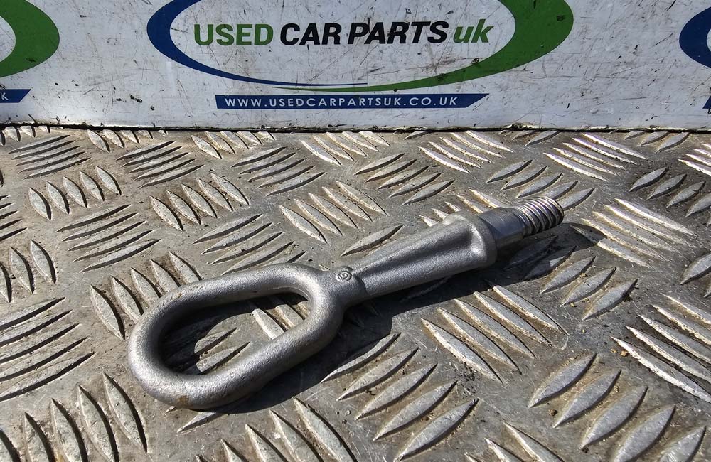 BMW X3 E83 Tow Eye Hook | Used Car Parts UK
