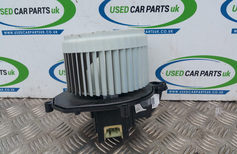Citroen Berlingo heater blower motor 5E2228200 Used Car Parts UK
