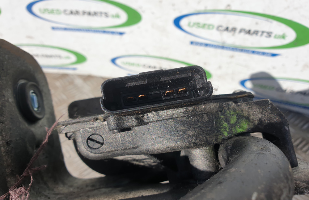 Citroen Dispatch MK2 wiper motor front linkages Used Car Parts UK