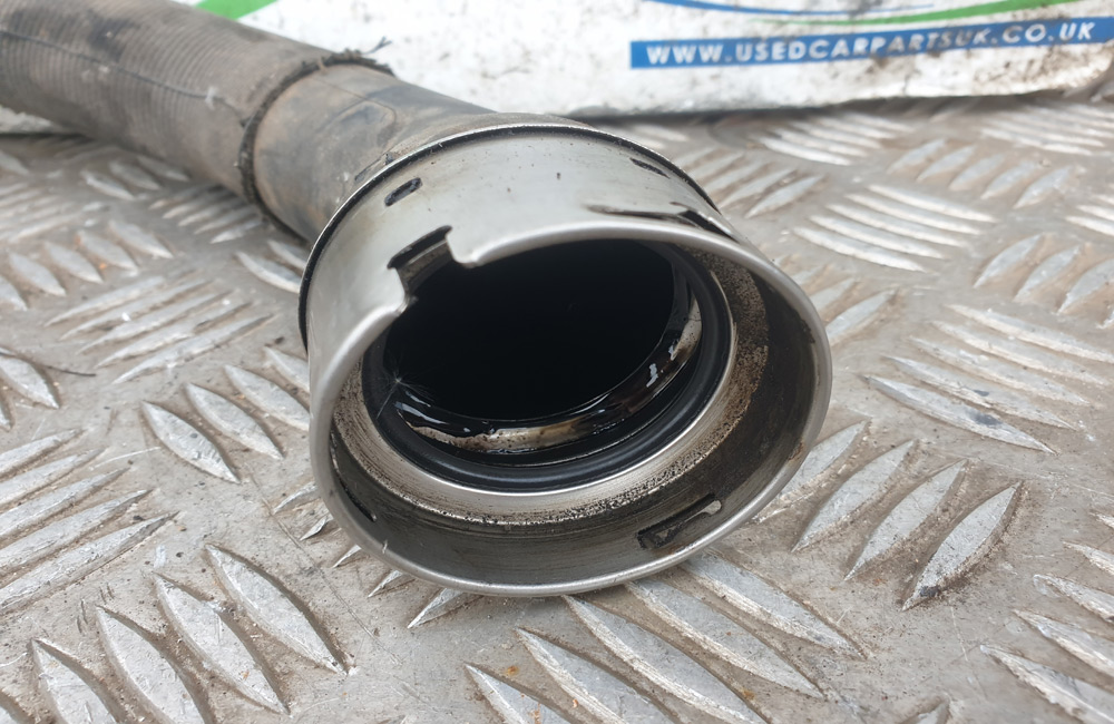 Dacia Duster MK1 intercooler pipe DCI 144609116R A Used Car Parts UK