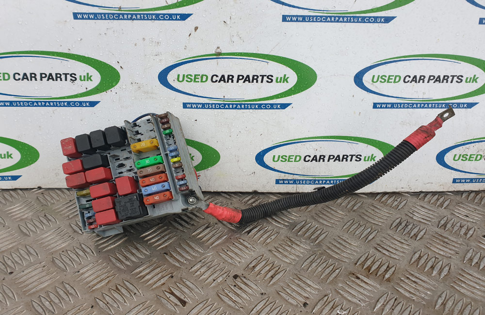 Fiat 500 engine bay fuse box 51905216