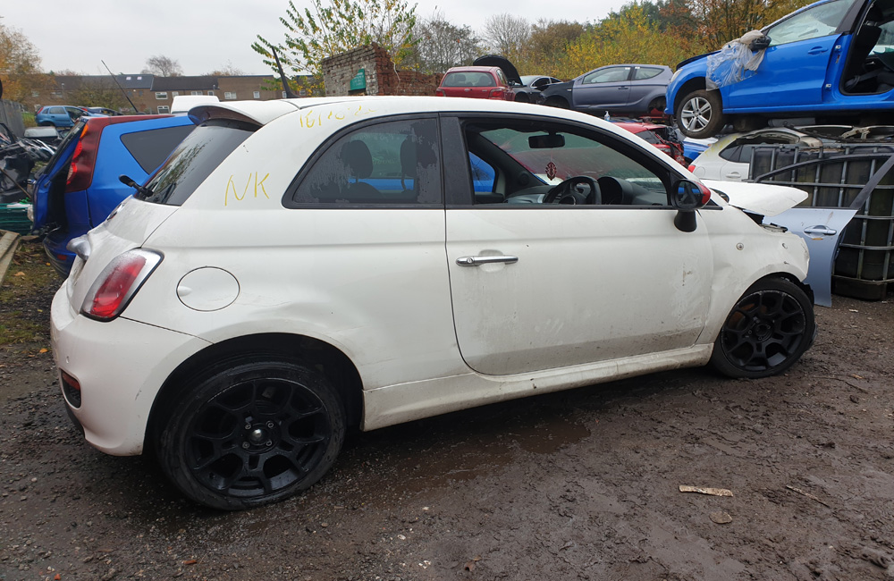 Fiat 500 store sport parts