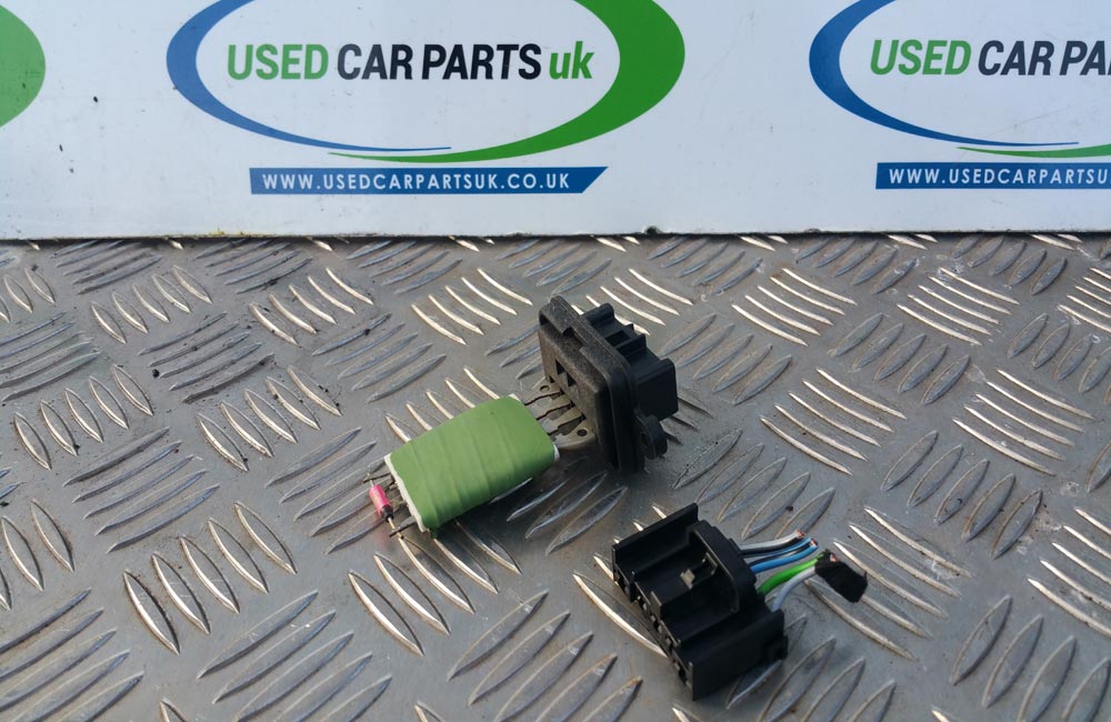Fiat 500 heater resistor card 20152019 Used Car Parts UK