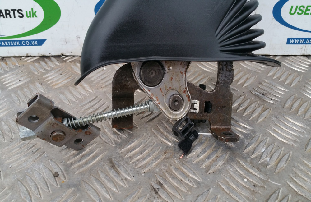 Fiat 500 hand brake lever ratchet 20152020 Used Car