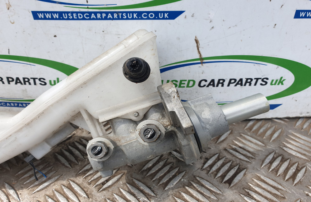 Ford Fiesta MK7 1.0L Brake Master Cylinder Used Car Parts UK