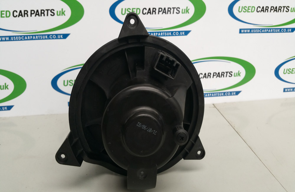 Ford Focus heater blower motor XS4H-18456-BB | Used Car Parts UK