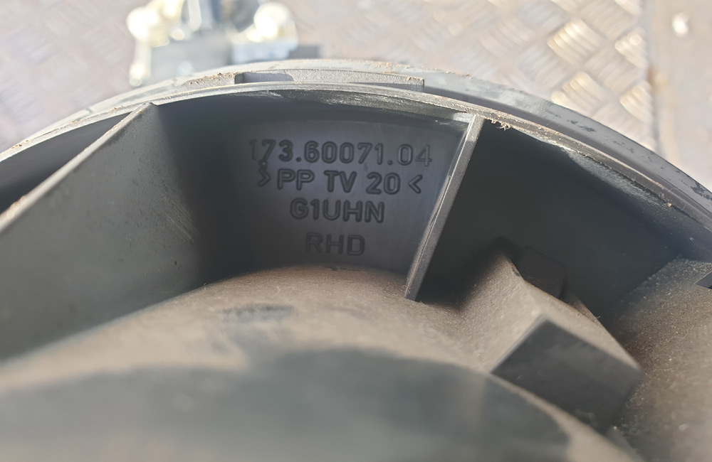 Ford Focus heater blower motor 3M5H-18456-FC | Used Car Parts UK