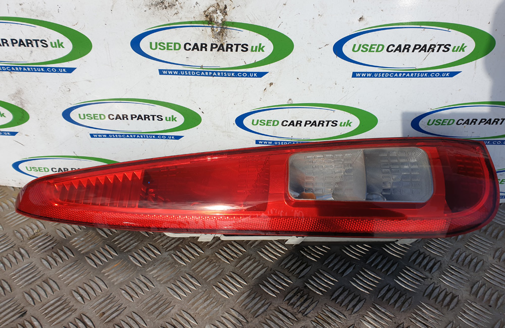 OEM 2006-2009 Ford Fusion Right Passenger Side Taillight – 6E5313B504AK (Used)