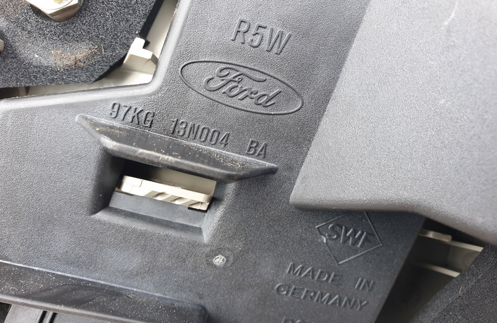 Ford KA MK1 rear left tail brake light Used Car Parts UK