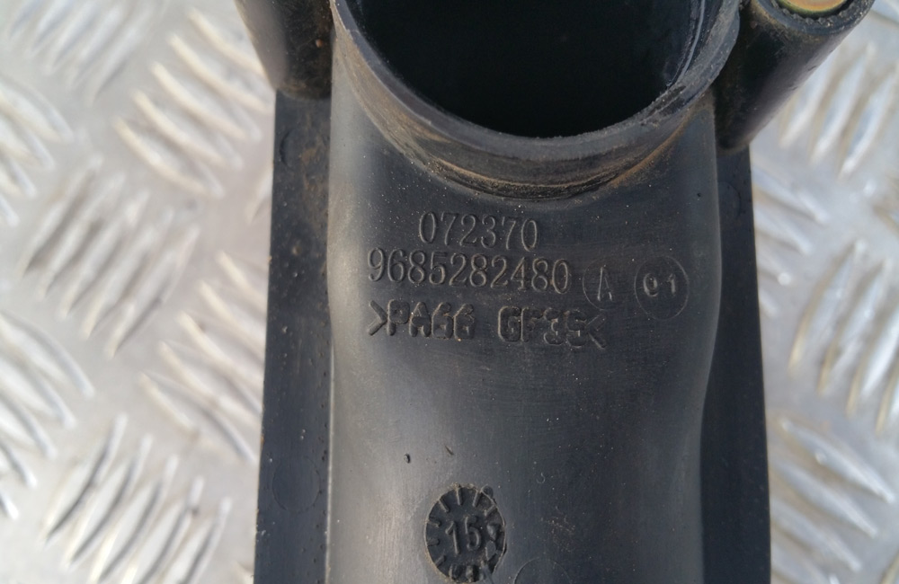 Ford Transit Courier Air Intake Pipe 9685282480 Used Car