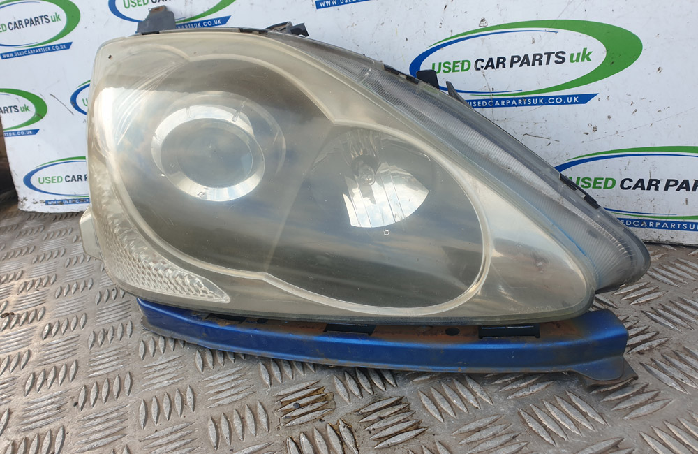 Honda Civic MK7 EP3 headlight headlamp drivers Used Car Parts UK