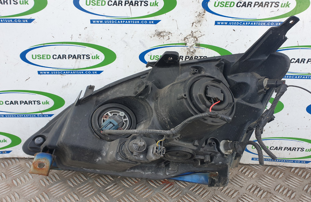 Honda Civic MK7 EP3 headlight headlamp drivers Used Car Parts UK