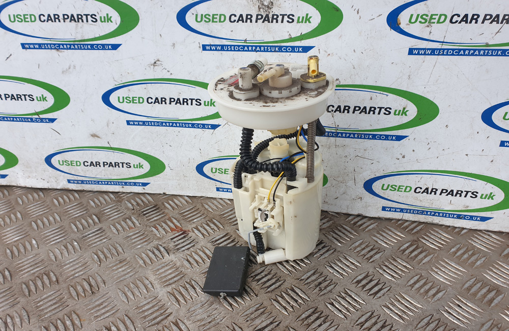Honda Civic MK8 1.4 fuel pump in petrol tank Used Car Parts UK