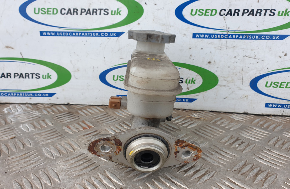 Hyundai Getz brake master cylinder Used Car Parts UK