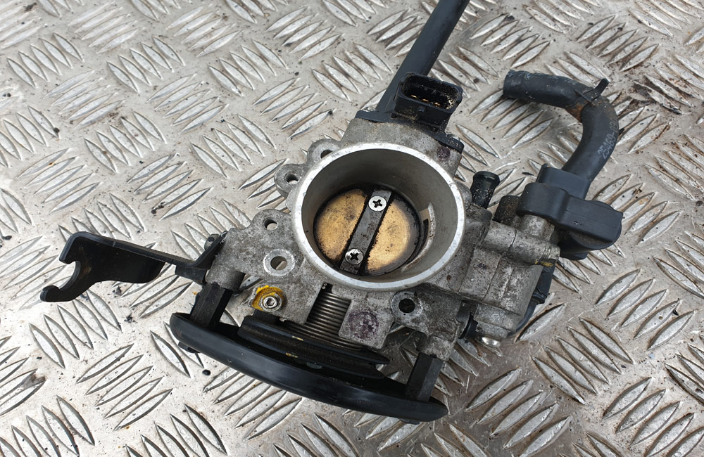 Hyundai I10 MK1 throttle body 3510003000 Used Car Parts UK