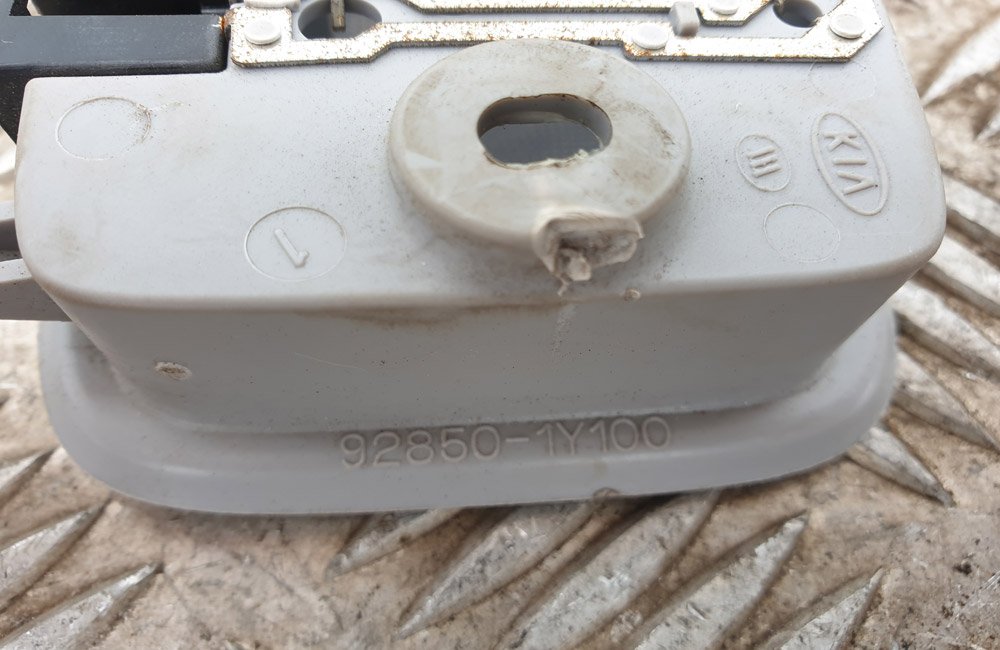 Hyundai I10 roof interior light 928501Y100 Used Car Parts UK