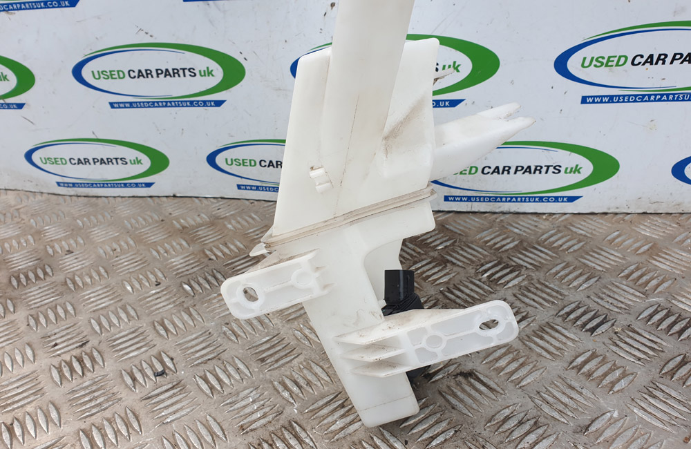 Hyundai I10 MK2 washer bottle and pump Used Car Parts UK