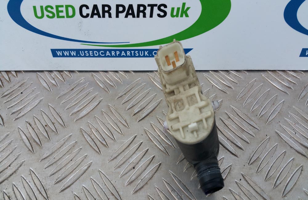 Hyundai I10 washer pump motor 20112014 Used Car Parts UK