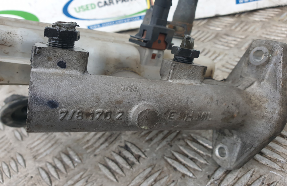 Hyundai I20 MK1 brake master cylinder Used Car Parts UK