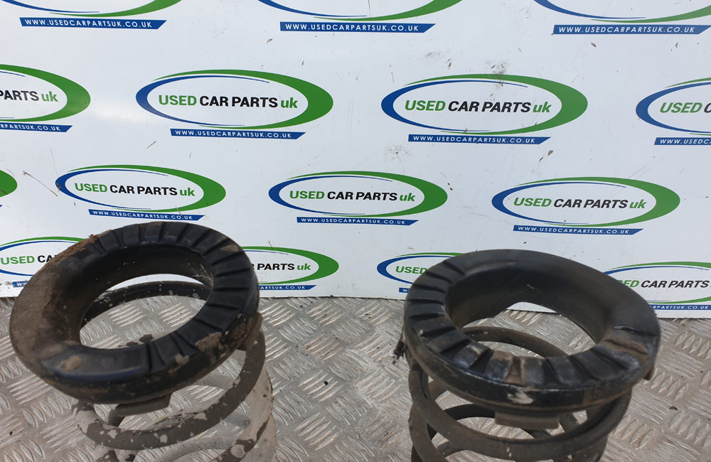 Hyundai I20 MK2 rear coil springs pair Used Car Parts UK
