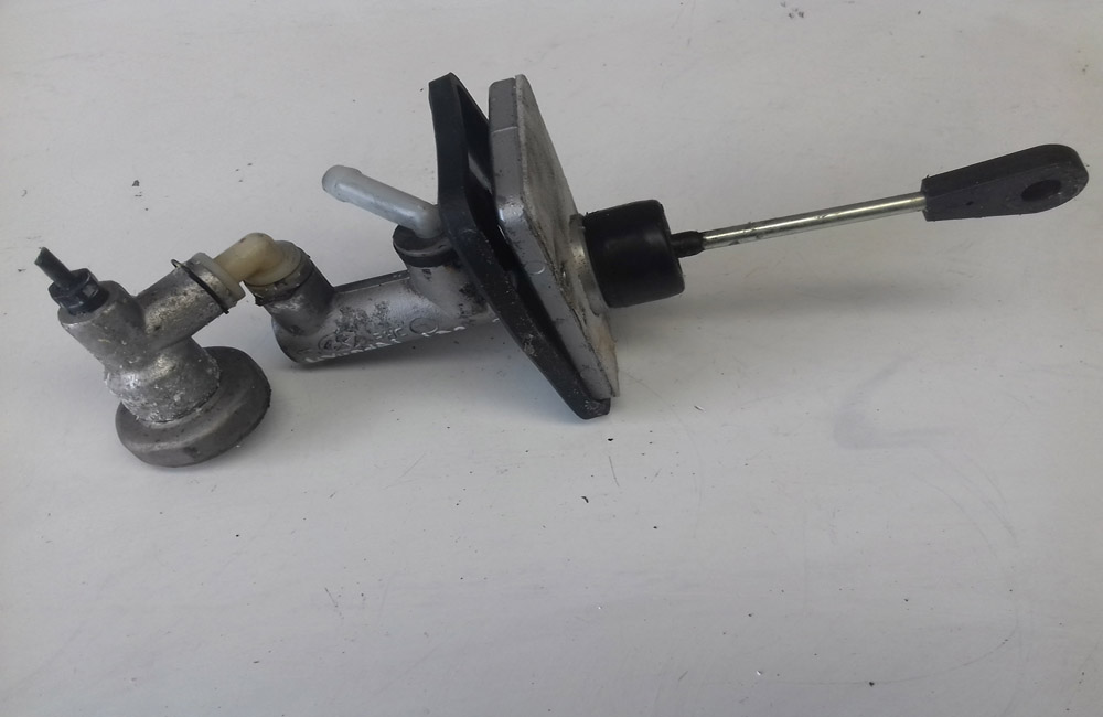 Hyundai I30 CRDI clutch master cylinder Used Car Parts UK