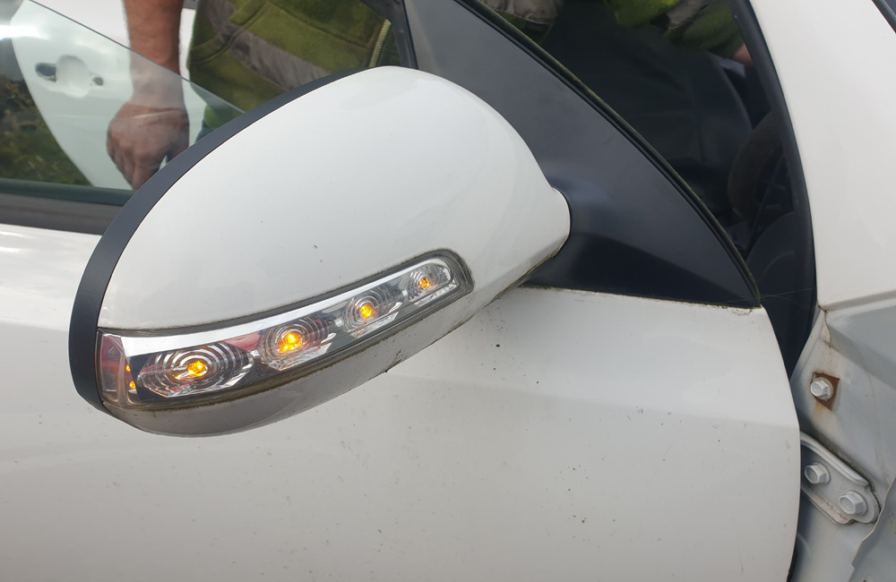 Hyundai I30 MK1 power folding door wing mirror Used Car Parts UK