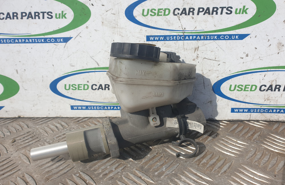 Jaguar x type brake master cylinder online