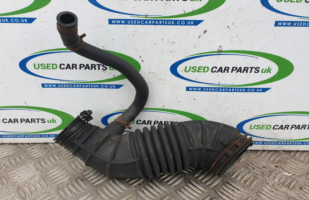 Kia Ceed air intake pipe 281381M250 MK1 CRDI Used Car Parts UK