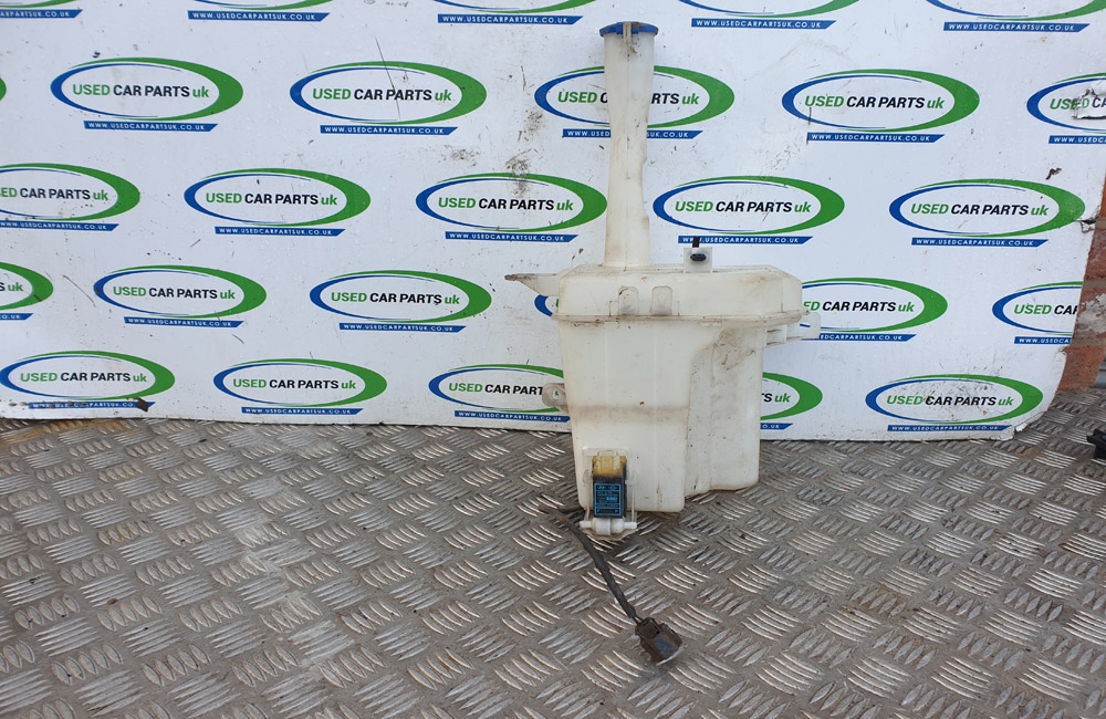 Kia Ceed MK1 Washer Bottle And Pump Motor Used Car Parts UK