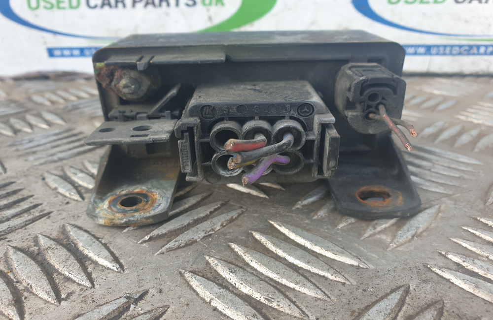 Mercedes Vito W638 glow plug relay 0255452832 Used Car Parts UK