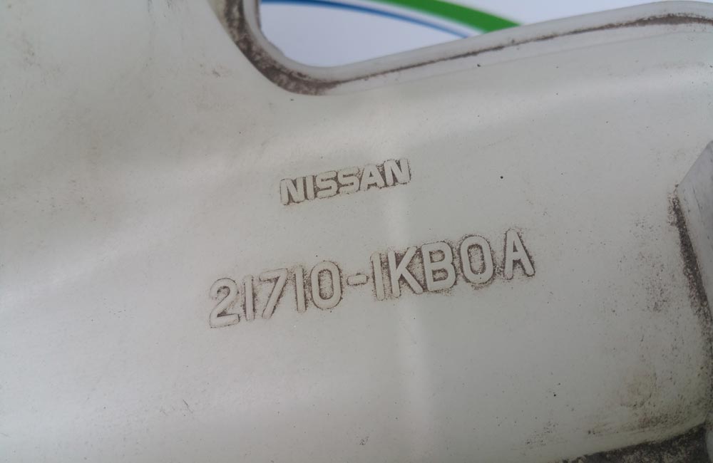 Nissan Juke DCI coolant expansion bottle Used Car Parts UK