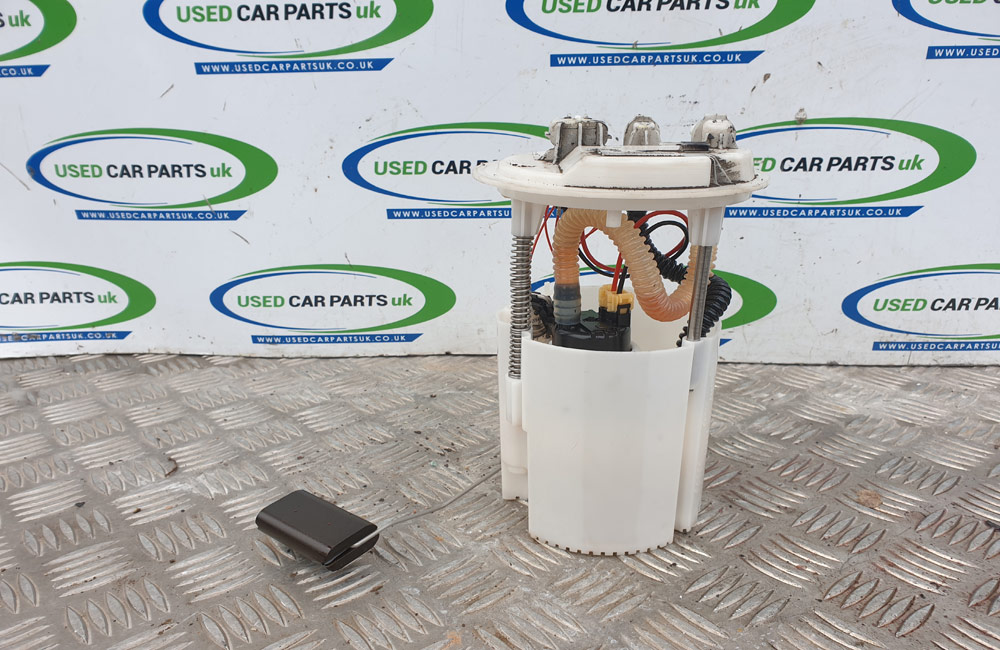 Nissan Juke DCI fuel pump 170401KB0A Used Car Parts UK