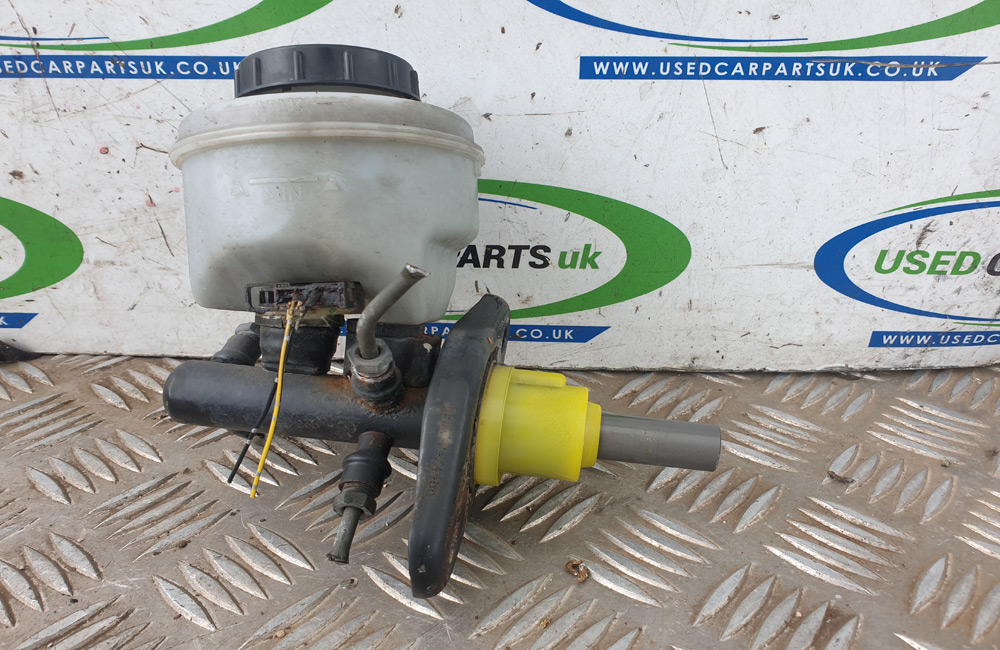 Nissan Micra K11 brake master cylinder Used Car Parts UK