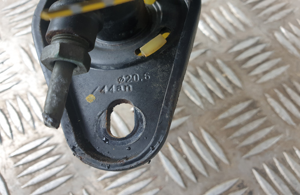 Nissan Micra K11 brake master cylinder Used Car Parts UK