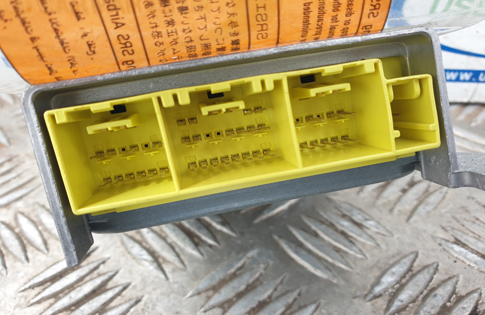 Nissan Micra airbag ECU Module 98820BC500 Used Car Parts UK