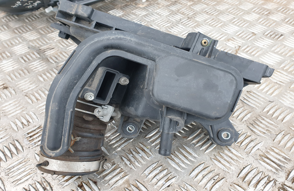 Nissan Note MK2 air filter box 1.2 petrol Used Car Parts UK