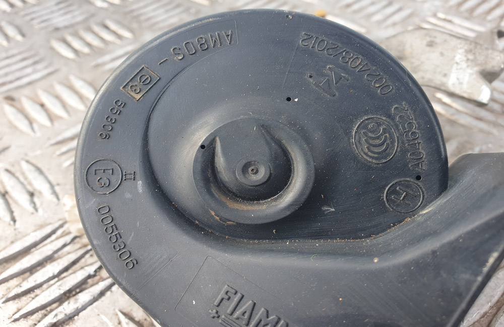 Peugeot Partner Van horn A046522 Used Car Parts UK Peugeot Partner Van horn A046522 Used Car Parts UK