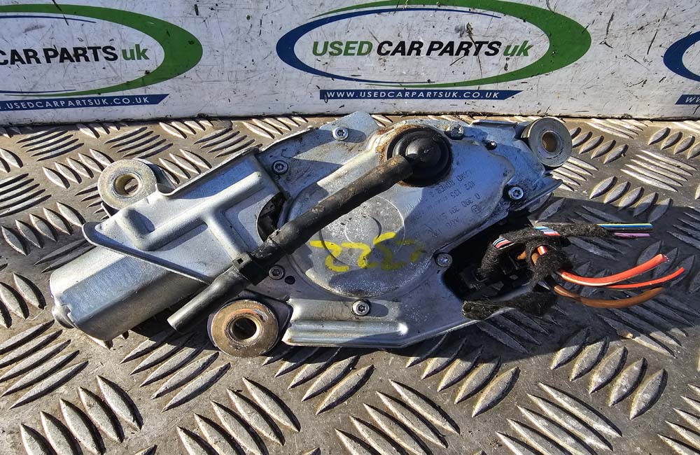 Range Rover L322 Rear Wiper Motor 8257078 | Used Car Parts UK