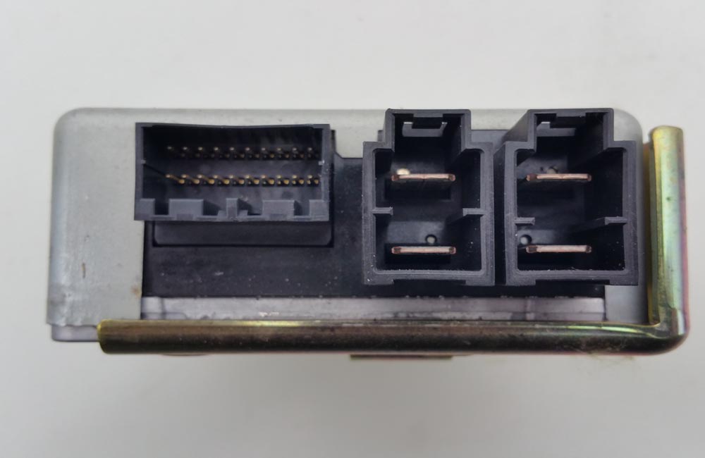 Renault Clio power steering ECU 8200061924 Used Car Parts UK