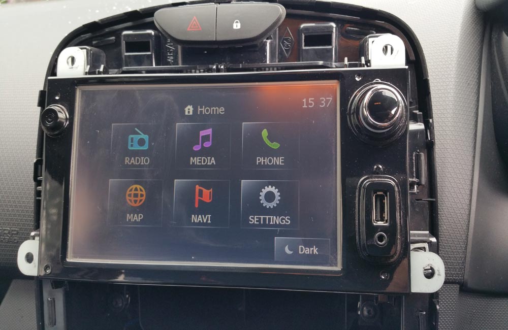 Renault Clio MK4 MNAV Sat Nav Touch Screen Used Car Parts UK