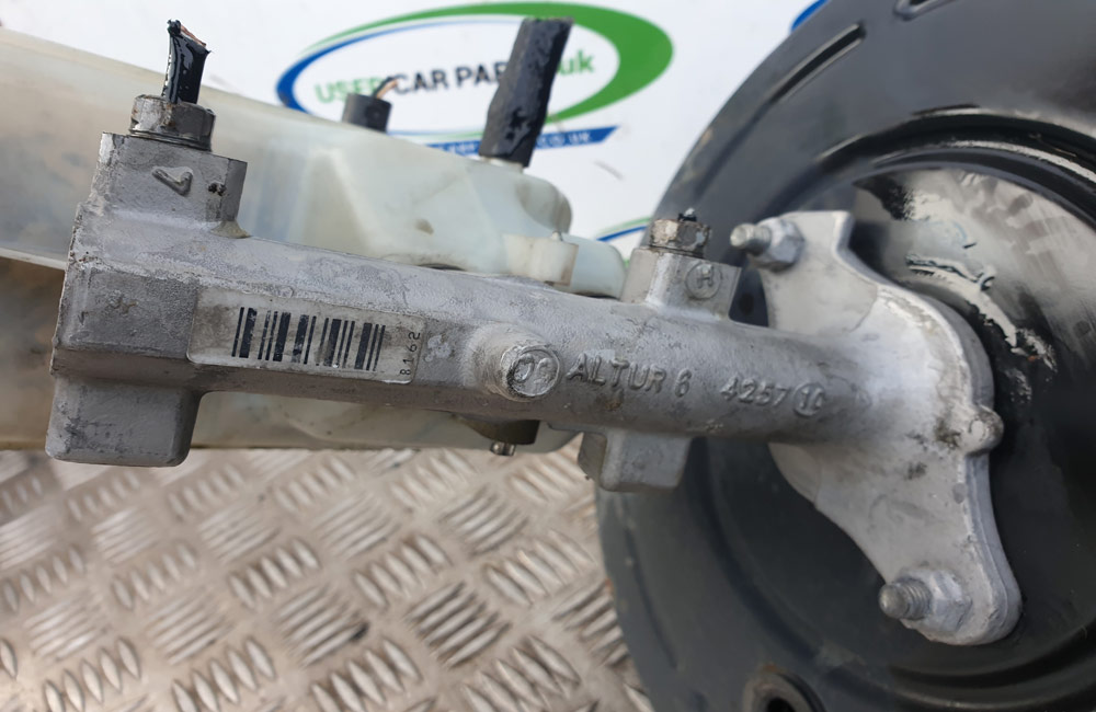 Renault Trafic MK2 brake servo master Used Car Parts UK