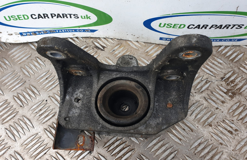 Renault Trafic Van gearbox Mount DCI Used Car Parts UK
