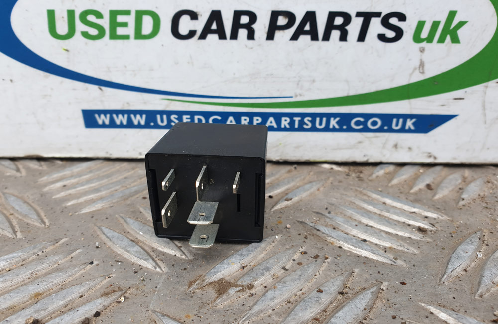 Skoda Octavia MK1 Relay 1U0941243C Used Car Parts UK