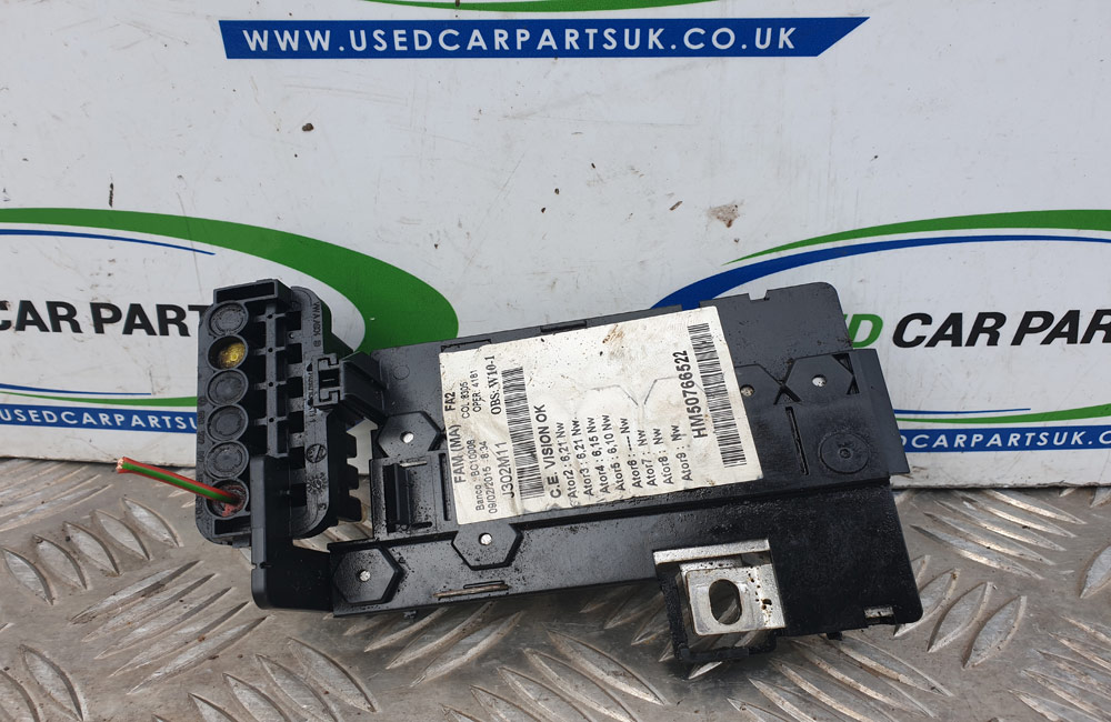 Seat TSI battery fuse box 6R0937621 Used Car Parts UK