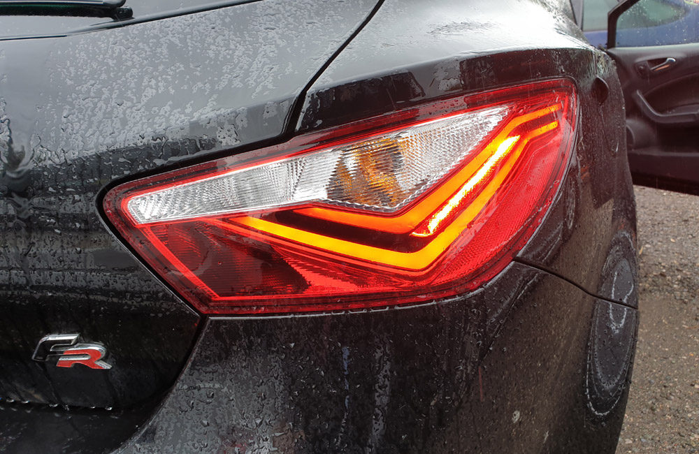 Seat ibiza online rear lights