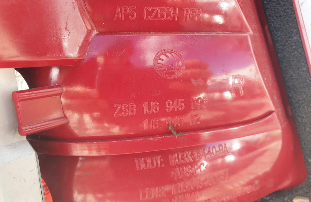 Skoda Octavia MK1 drivers rear tail brake light Used Car Parts UK