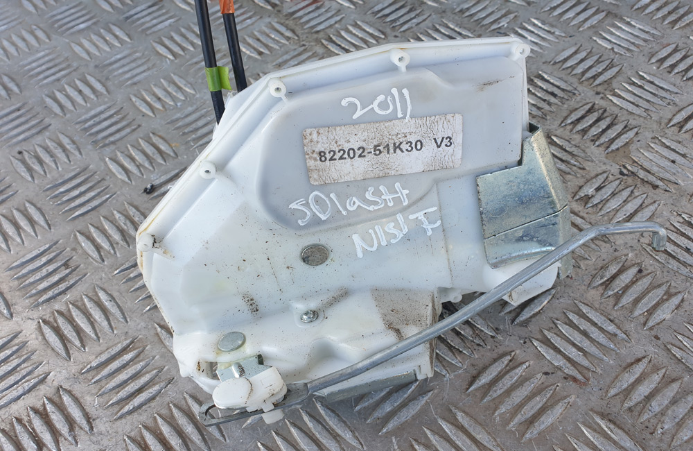 Suzuki Splash door lock motor catch front left Used Car Parts UK