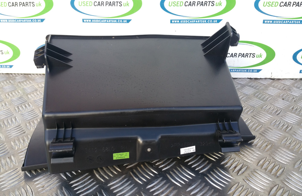 Suzuki Swift SZL glove box lid cover 2014 Used Car Parts UK